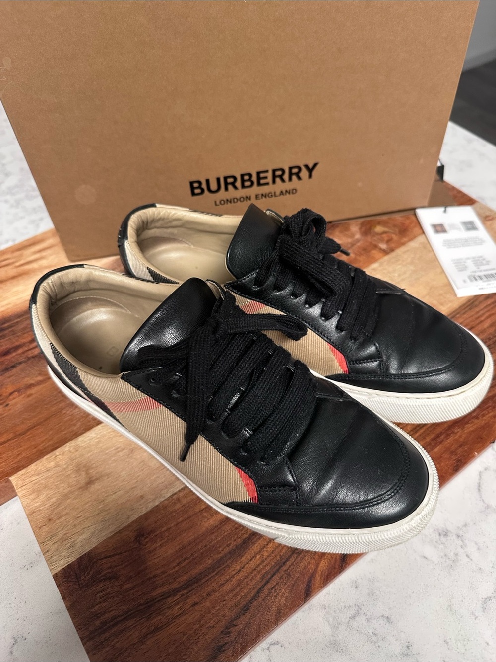 Burberry Black Leather Sneakers with Beige Panels & Red Stripe - Picture 5 of 8